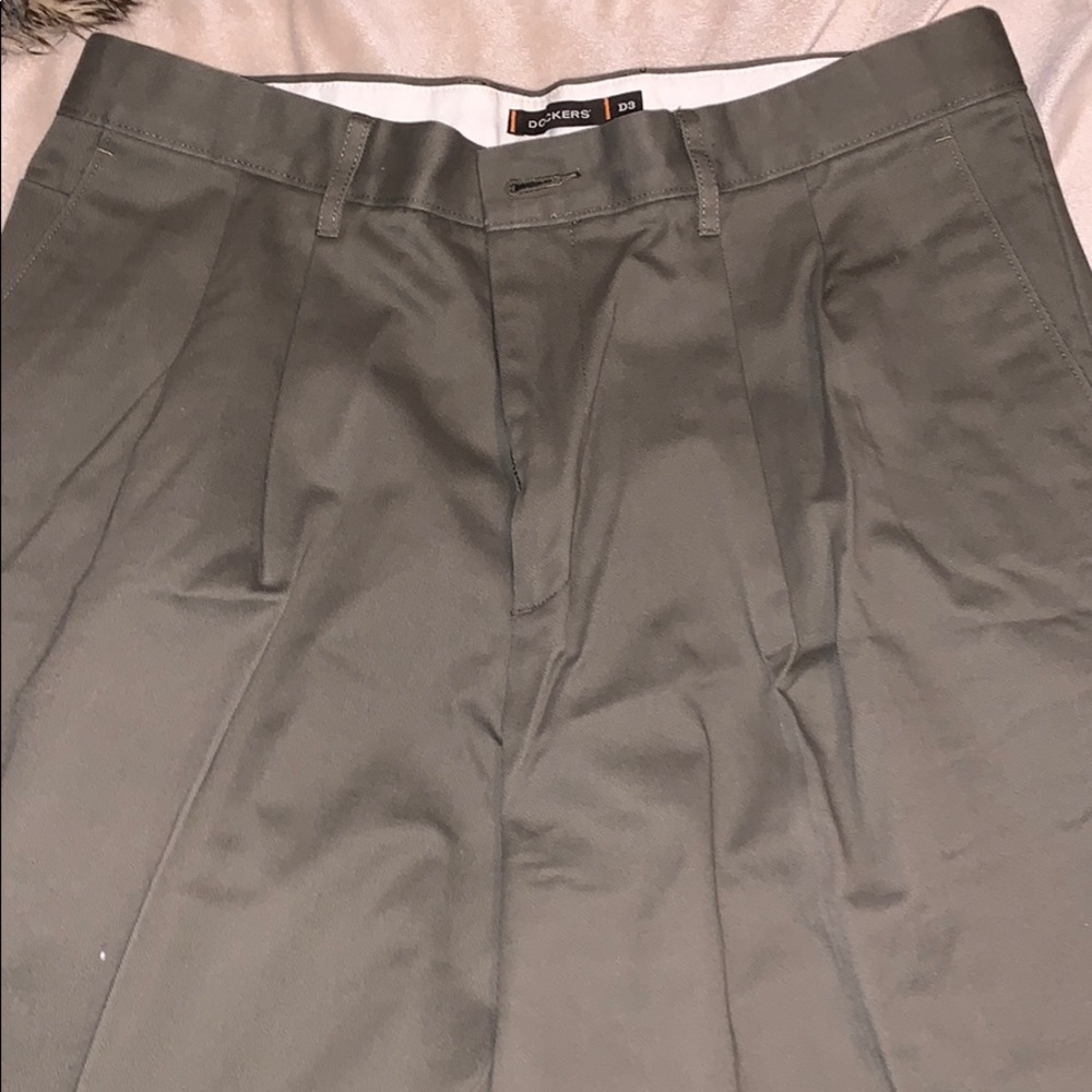 Brand new Men’s docker khakis